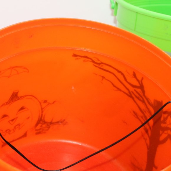 Vintage Shamrock Industries & Berrry Plastic Halloween Pumpkin Candy Pail Bucket - Picture 4 of 16